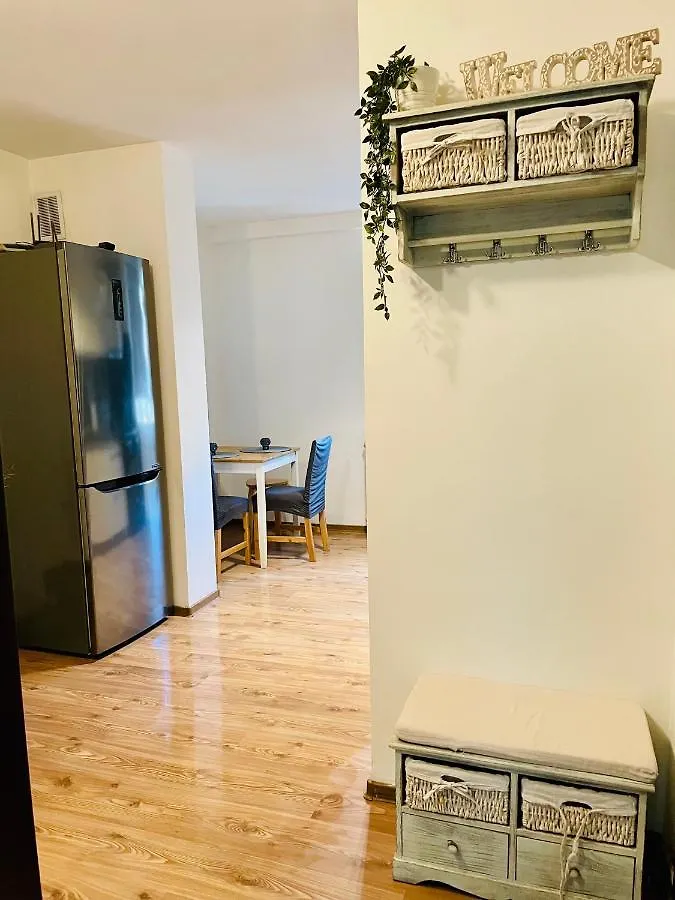 Thias Apartment -Parter, Langa Spitalul Marie Curie Бухарест 0*,  Румыния